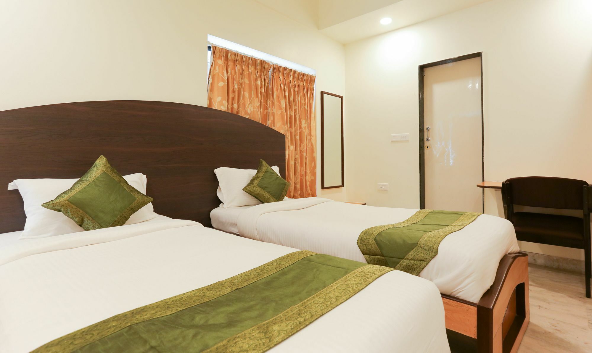 Itsy Hotels Hill View Ex Pune Dış mekan fotoğraf