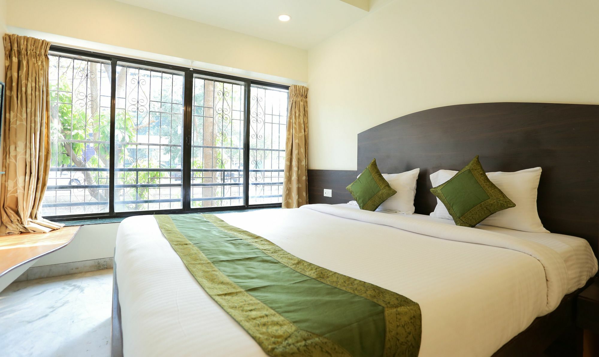 Itsy Hotels Hill View Ex Pune Dış mekan fotoğraf