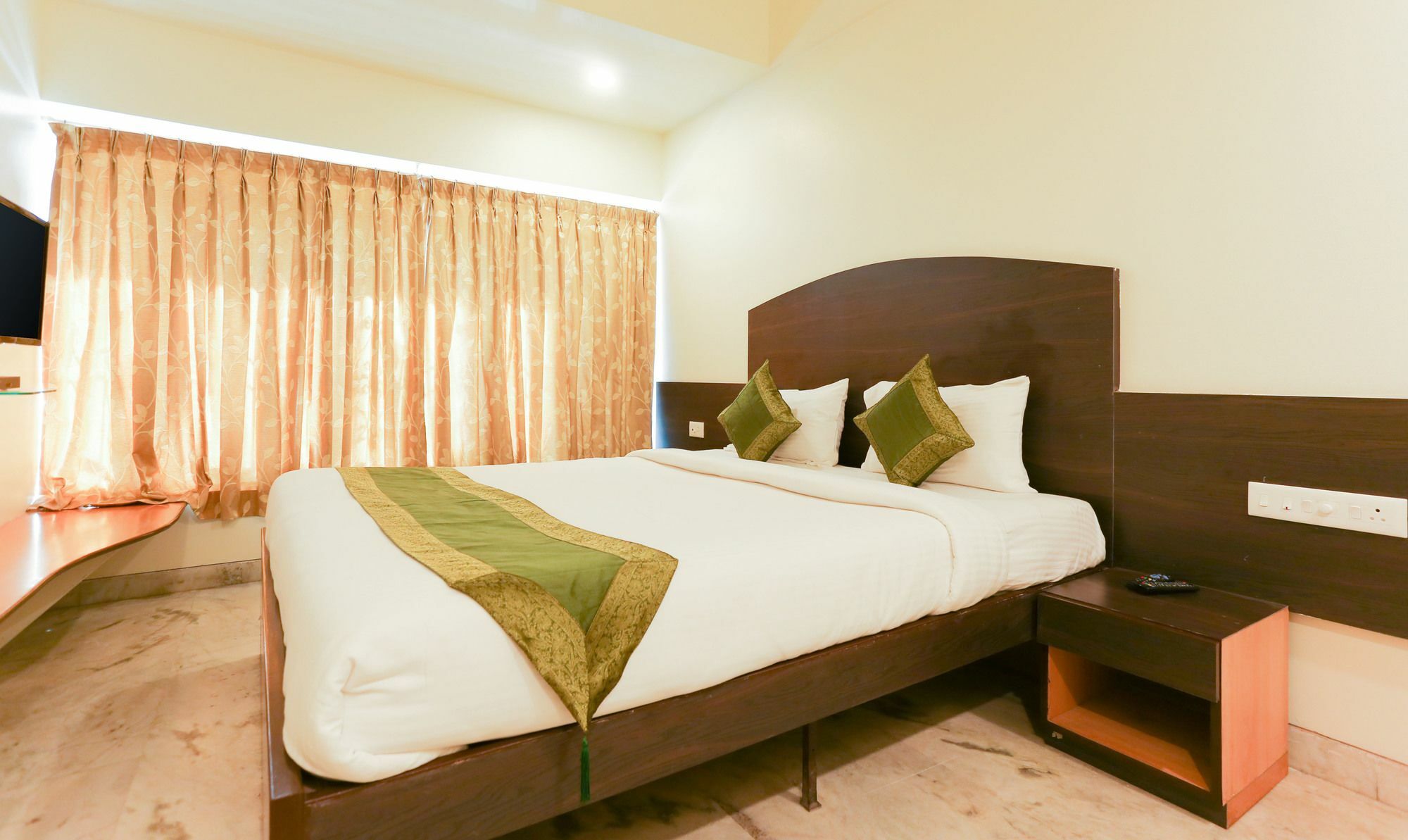 Itsy Hotels Hill View Ex Pune Dış mekan fotoğraf